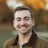 headshot image